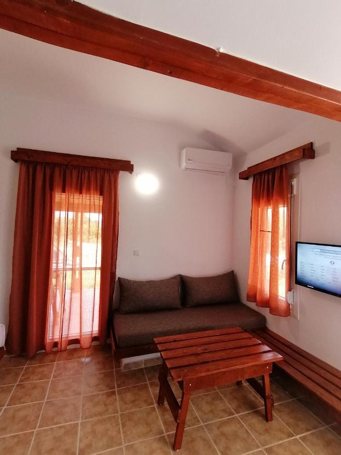 ακ Spitaki 3 *